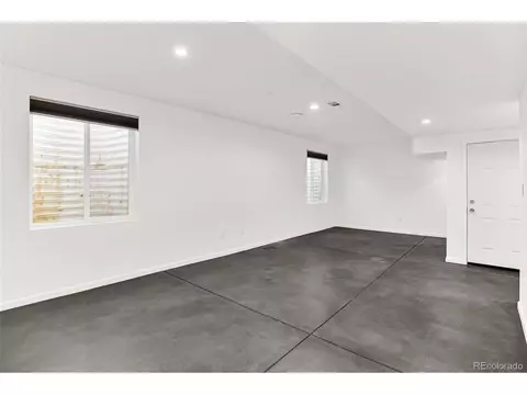 25992 E Archer Dr, Aurora, CO 80018 photo 27