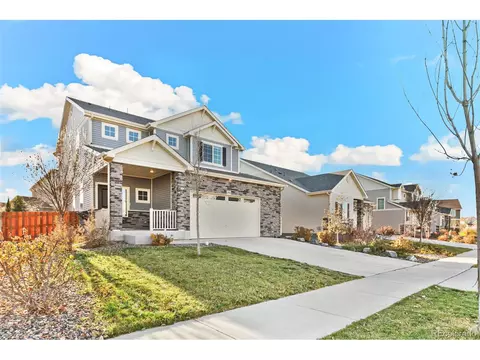 25992 E Archer Dr, Aurora, CO 80018 photo 2