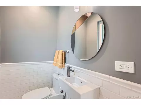 3530 E 8th Ave, Denver, CO 80206 photo 8
