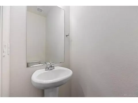 20090 E 40th Ave #3, Denver, CO 80249 photo 14