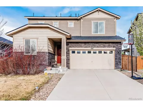 240 S Langdale Ct, Aurora, CO 80018