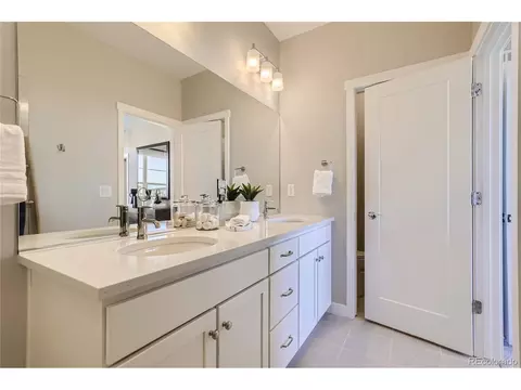 9830 E 62nd Ave, Denver, CO 80238 photo 11