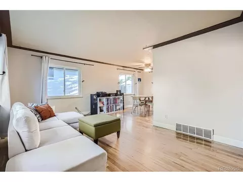 2285 Iola St, Aurora, CO 80010 photo 6