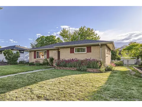 2285 Iola St, Aurora, CO 80010