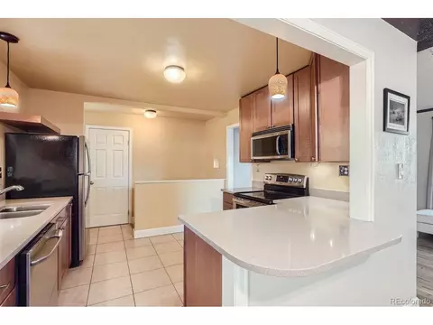 2285 Iola St, Aurora, CO 80010 photo 11