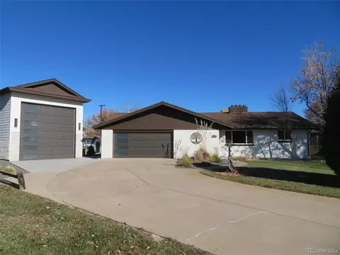 2262 Ammons St, Lakewood, CO 80214