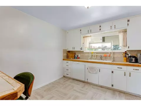 Kitchen - 110 25th Ave, Greeley, CO 80631 photo 3 of 3