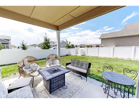 Exterior - 1002 Maplebrook Dr, Windsor, CO 80550 photo 6 of 11