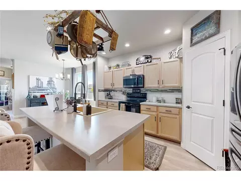 Kitchen - 1002 Maplebrook Dr, Windsor, CO 80550 photo 2 of 4