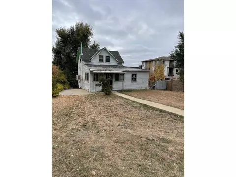 6710 Grandview Ave, Arvada, CO 80002