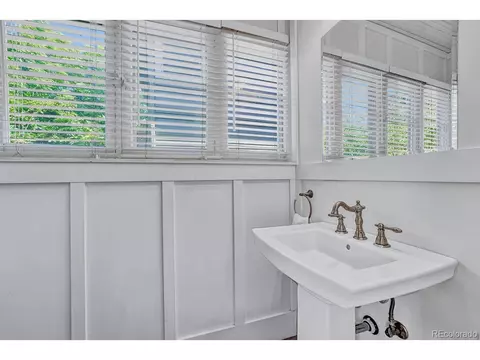 2065 Eudora St, Denver, CO 80207 photo 18