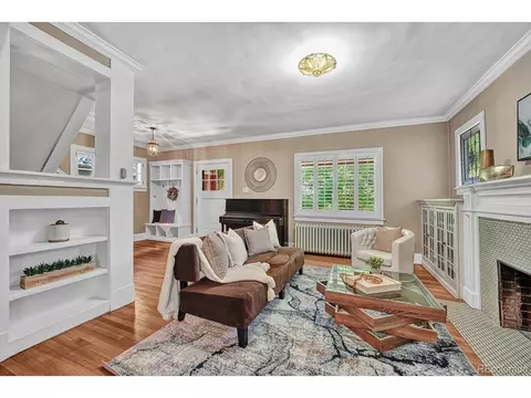 2065 Eudora St, Denver, CO 80207 photo 5