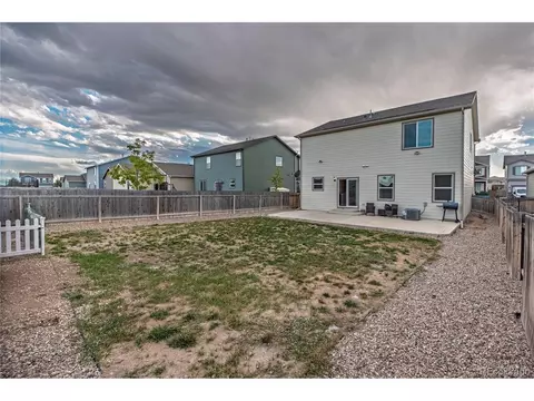 Exterior - 350 Spruce St, Bennett, CO 80102 photo 7 of 10
