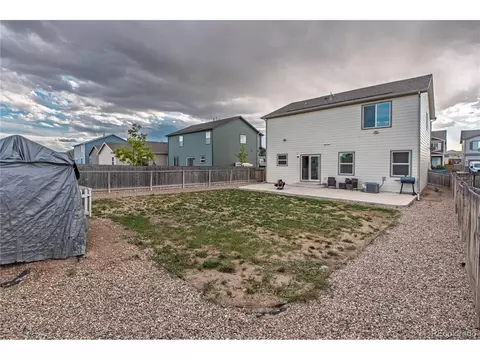 Exterior - 350 Spruce St, Bennett, CO 80102 photo 6 of 10