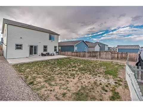 Exterior - 350 Spruce St, Bennett, CO 80102 photo 5 of 10