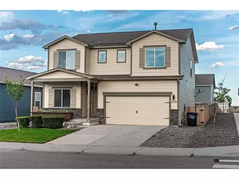 Exterior - 350 Spruce St, Bennett, CO 80102 photo 2 of 10