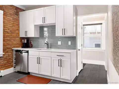 910 Steele St, Denver, CO 80206 photo 20