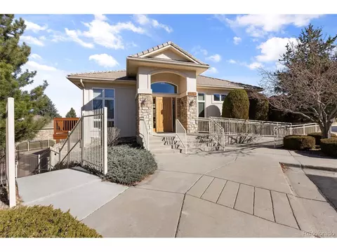Exterior - 13806 E Chenango Dr, Aurora, CO 80015 photo 4 of 4