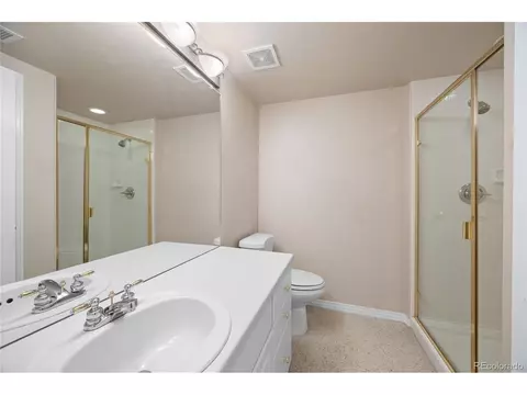 Bath - 13806 E Chenango Dr, Aurora, CO 80015 photo 3 of 3