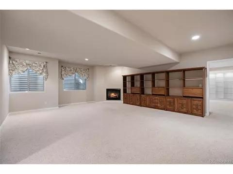 Living - 13806 E Chenango Dr, Aurora, CO 80015 photo 4 of 5