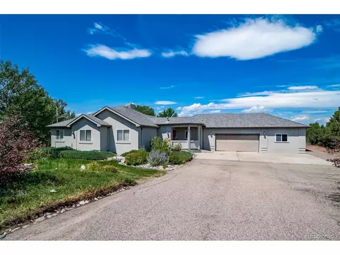 290 Commander Dr, Erie, CO 80516