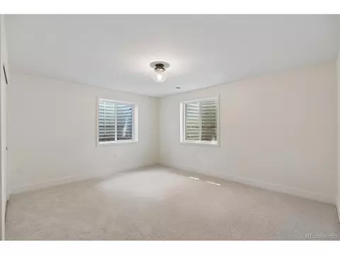 Bedroom - 5325 Pinehurst Dr, Boulder, CO 80301 photo 6 of 7