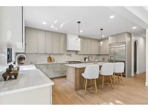 Kitchen - 5325 Pinehurst Dr, Boulder, CO 80301 photo 1 of 4