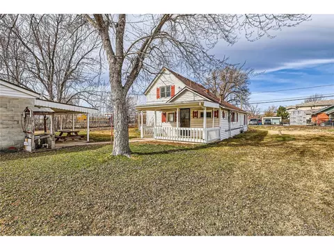 5300 Balsam St, Arvada, CO 80002