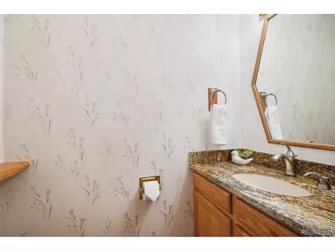 Undisclosed, Aurora, CO 80013 photo 17