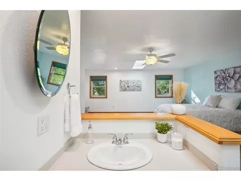 Undisclosed, Aurora, CO 80013 photo 32