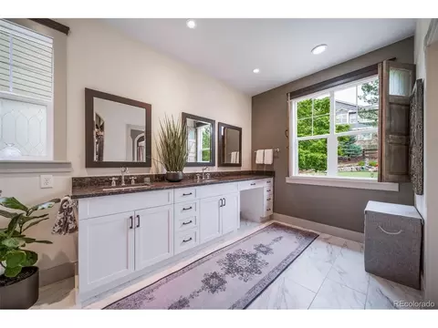 Bath - 25421 E Indore Dr, Aurora, CO 80016 photo 2 of 5