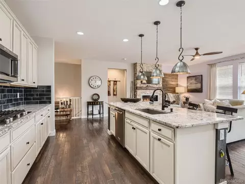 24327 E Long Dr, Aurora, CO 80016 photo 8