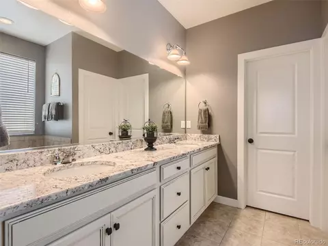 24327 E Long Dr, Aurora, CO 80016 photo 15