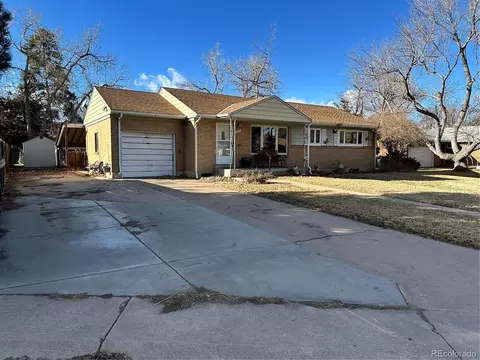 6655 S Williams Cir, Centennial, CO 80121