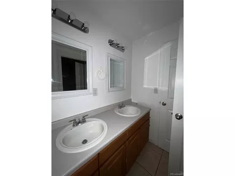9194 E Jefferson Pl, Denver, CO 80237 photo 31