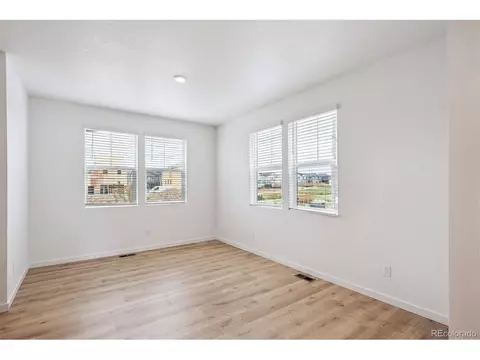 22273 E 6th Pl, Aurora, CO 80018 photo 6