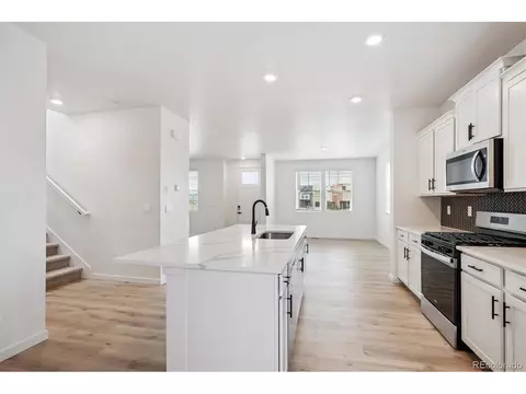22273 E 6th Pl, Aurora, CO 80018 photo 13