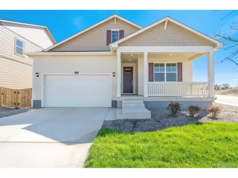 15711 Roslyn St, Thornton, CO 80602