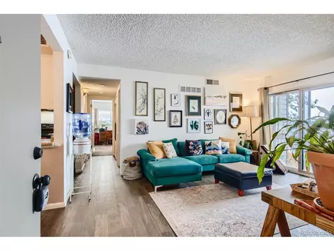 519 Wright St #102, Lakewood, CO 80228 photo 2