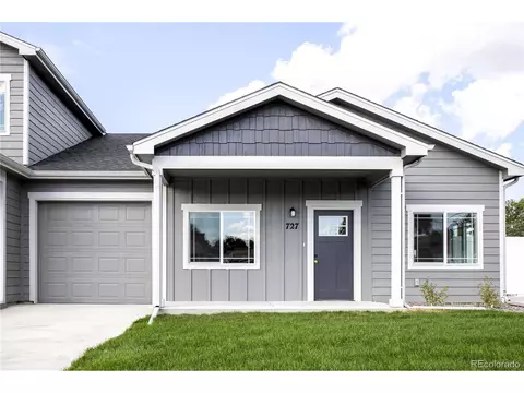 727 W 9th, Wray, CO 80758