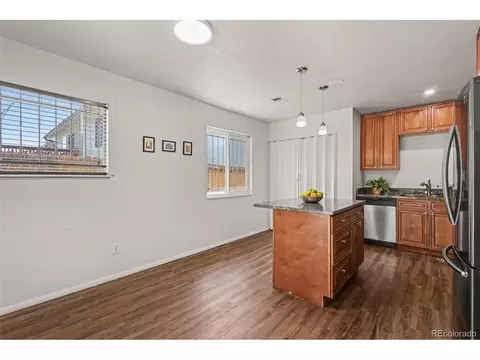 Kitchen - 12293 E Mexico Ave, Aurora, CO 80012 photo 4 of 5