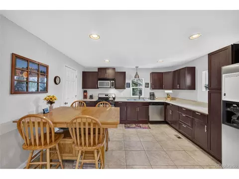 Kitchen - 9645 Morrison Rd, Lakewood, CO 80227 photo 2 of 4