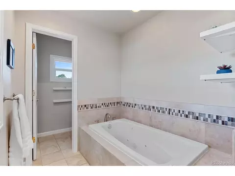 Undisclosed, Denver, CO 80231 photo 17