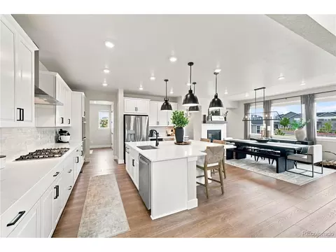Kitchen - 16675 W 93rd Pl, Arvada, CO 80007 photo 2 of 6