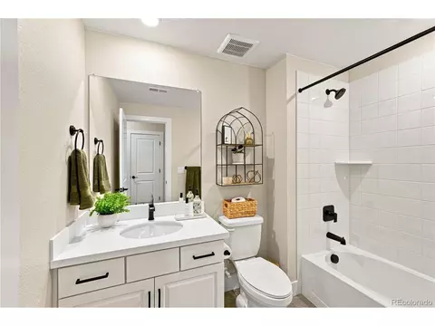 Bath - 16675 W 93rd Pl, Arvada, CO 80007 photo 10 of 10