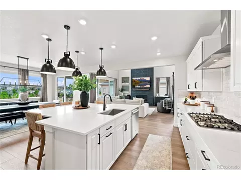 Kitchen - 16675 W 93rd Pl, Arvada, CO 80007 photo 4 of 6