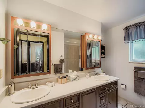 Bath - Undisclosed, Arvada, CO 80005 photo 1 of 2