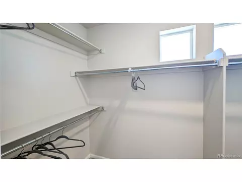 21890 E 38th Pl, Aurora, CO 80019 photo 15