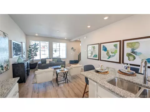 21890 E 38th Pl, Aurora, CO 80019 photo 11