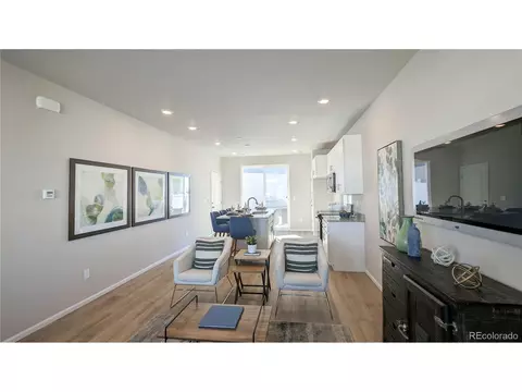 21890 E 38th Pl, Aurora, CO 80019 photo 5